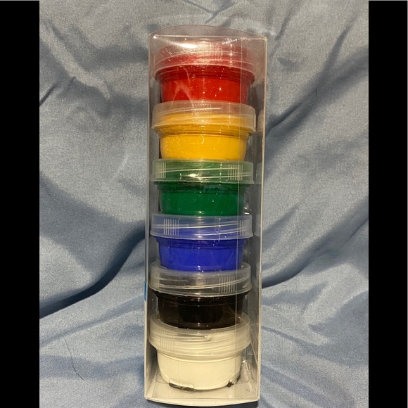 Basic Washable Tempera Paint By Creatology - Picture 2 of 3